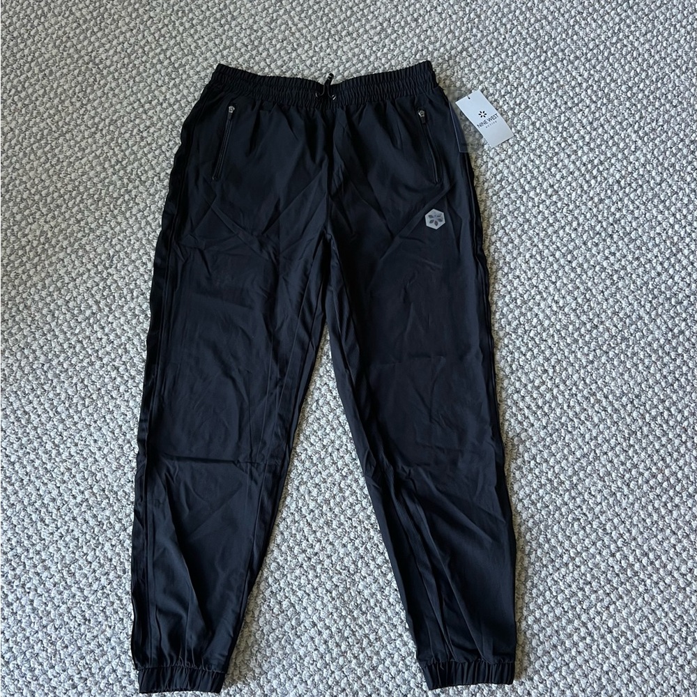 Nine West NWT workout pants